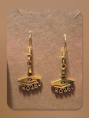 Gold 2026 Graduation Cap Dangle Earrings Class Of 2026 Graduate Gift